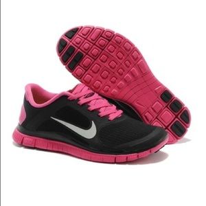 Nike LiveStrong Free Run 4.0
